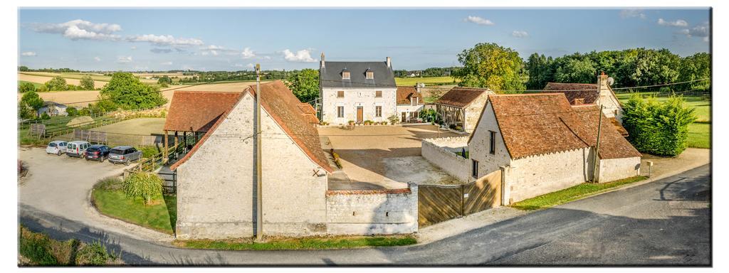 Gites Arches de Muschamp Cussay Buitenkant foto